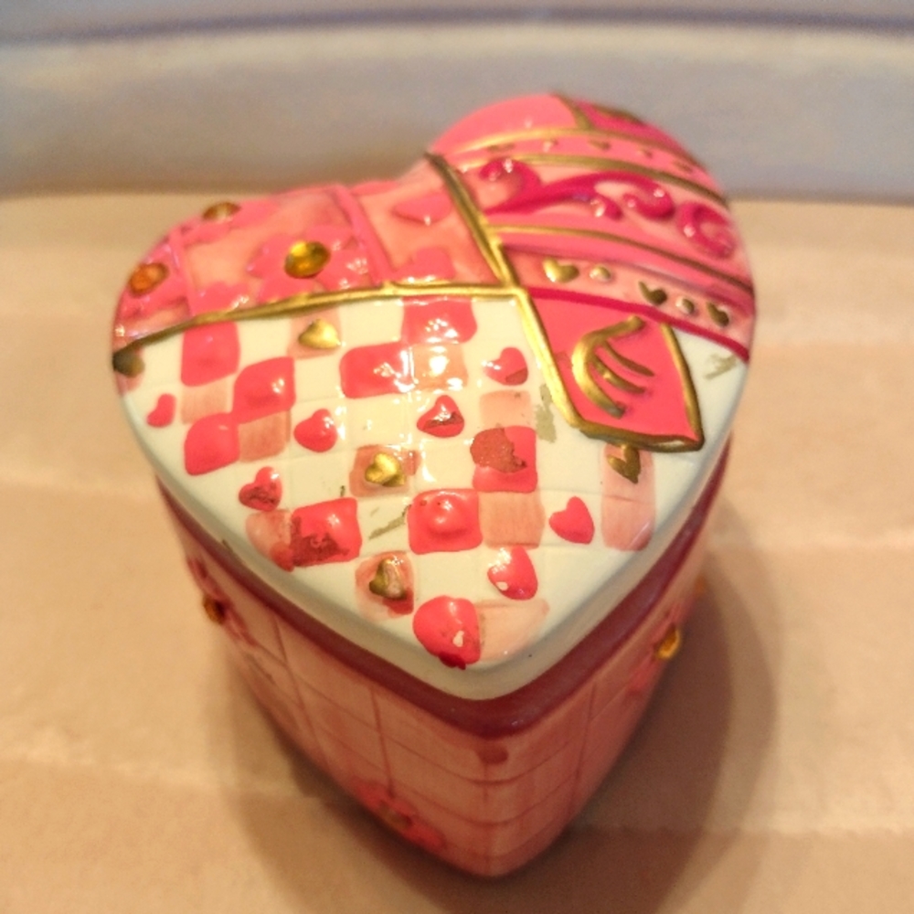Brand New Ceramic Hinged Lock box
